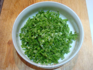 让餐桌多点春季养生蔬菜——小白菜木耳翡翠饺子的做法步骤：4