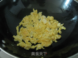 【让我欢喜让我忧：今夜无眠】西葫芦炒鸡蛋的做法步骤：2
