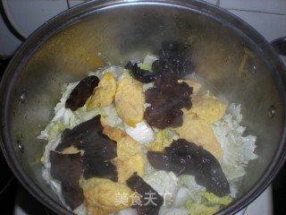 白菜蛋饺汤的做法步骤：6