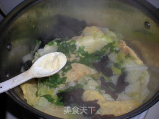 白菜蛋饺汤的做法步骤：10