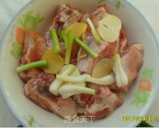 麻辣排骨的做法步骤：2