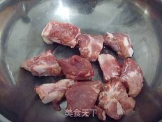 【食疗养生话汤煲】春节养生好汤---什锦脆骨汤的做法步骤：2