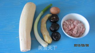 蒸莲藕肉末丸子的做法步骤：1