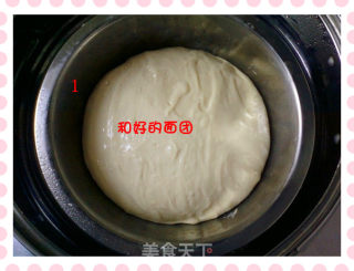 简简单单小面包的做法步骤：1