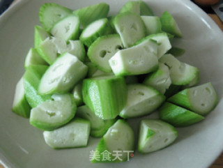 丝瓜炒鸡蛋的做法步骤：3