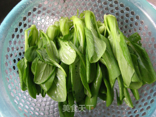 晚餐首选——【香菇青菜】的做法步骤：1