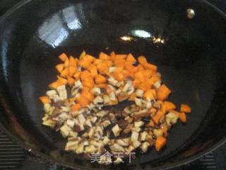 香菇西芹蛋炒饭的做法步骤：4
