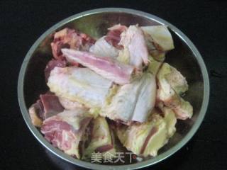 土豆烧飞鸭的做法步骤：2