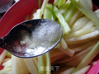丑娃赛香瓜的做法步骤：5