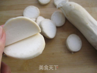 鱼香鲍菇盒的做法步骤：1