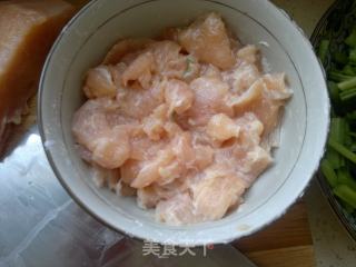 细芹地瓜丝的做法步骤：1