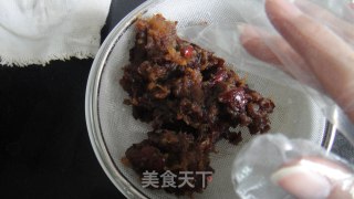 女生滋养佳品--枣蓉红糖蛋糕（电饭煲版）的做法步骤：3