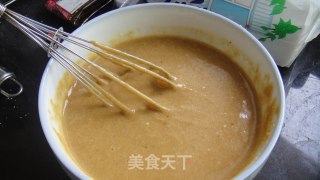 女生滋养佳品--枣蓉红糖蛋糕（电饭煲版）的做法步骤：5