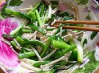 蒜苗拌金针菇的做法步骤：4