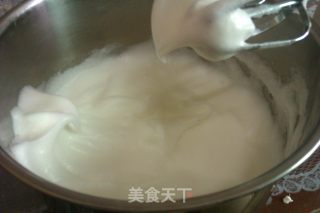 让新手教你做新手必学基础蛋糕——戚风蛋糕的做法步骤：9