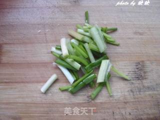 素炒豆芽的做法步骤：2
