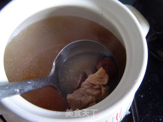 【福州家常菜】熟鱼煮粉干的做法步骤：1