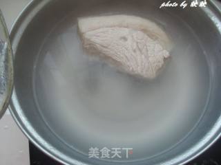 茶树菇梅菜扣肉的做法步骤：3