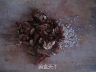 自创花样打糕。自己喜欢什么辅料随便加啦~~我个人爱吃的糯糯口感、的做法步骤：2