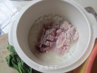 菠菜瘦肉粥的做法步骤：3