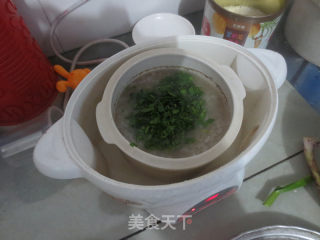 菠菜瘦肉粥的做法步骤：7