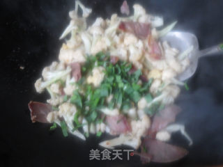 咸香花菜的做法步骤：5