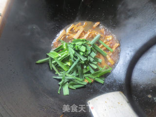蒜香烩炸豆腐的做法步骤：4