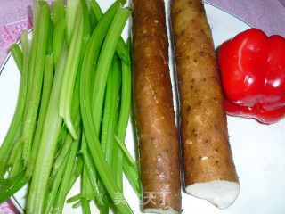 芹菜山药条的做法步骤：1