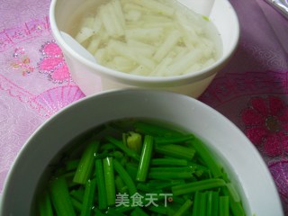 芹菜山药条的做法步骤：5