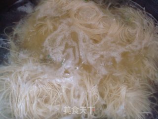 牛腩汤面的做法步骤：3