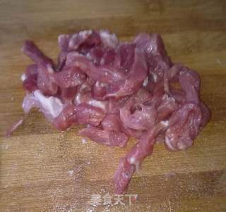 茄汁猪肉条的做法步骤：1