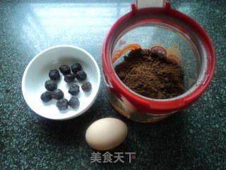 【桂圆炖蛋】的做法步骤：1