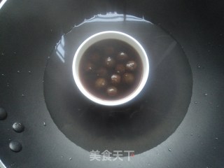 【桂圆炖蛋】的做法步骤：5
