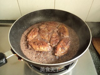 【红酒孜然柠香鸡翅】的做法步骤：6