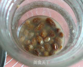 葡萄干天然酵种莜面馒头的做法步骤：1