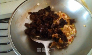 鱼香肉丝的做法步骤：10
