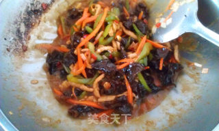 鱼香肉丝的做法步骤：14