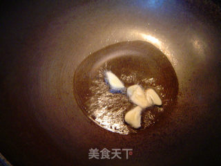 清炒芦笋花的做法步骤：3