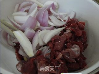 烤羊肉串的做法步骤：1