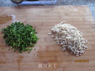 蘑菇水饺的做法步骤：2