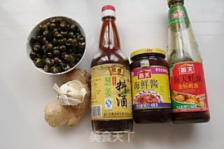 酱爆螺丝的做法步骤：1