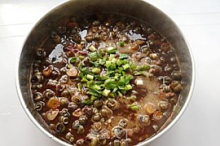 酱爆螺丝的做法步骤：9