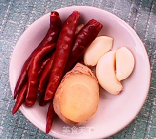家常小炒——土豆丝小炒肉的做法步骤：3
