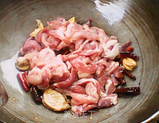 家常小炒——土豆丝小炒肉的做法步骤：9
