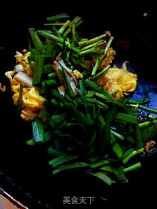 韭菜香菇炒鸡蛋的做法步骤：5