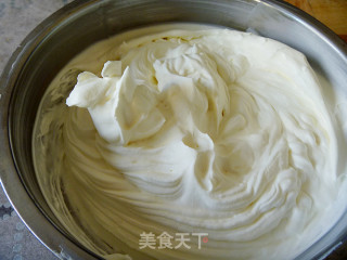 【怡汝私房烘焙】送给自己的处女座奶油蛋糕---什锦水果奶油蛋糕的做法步骤：21