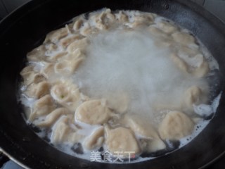 白菜鸡蛋饺的做法步骤：7