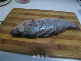 独家秘制非一般美味的飘香鲈鱼（肉滑嫩嫩味香飘飘） 我的秘系列三的做法步骤：3