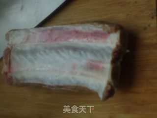 排骨汤的做法步骤：1