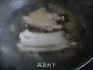 排骨汤的做法步骤：5